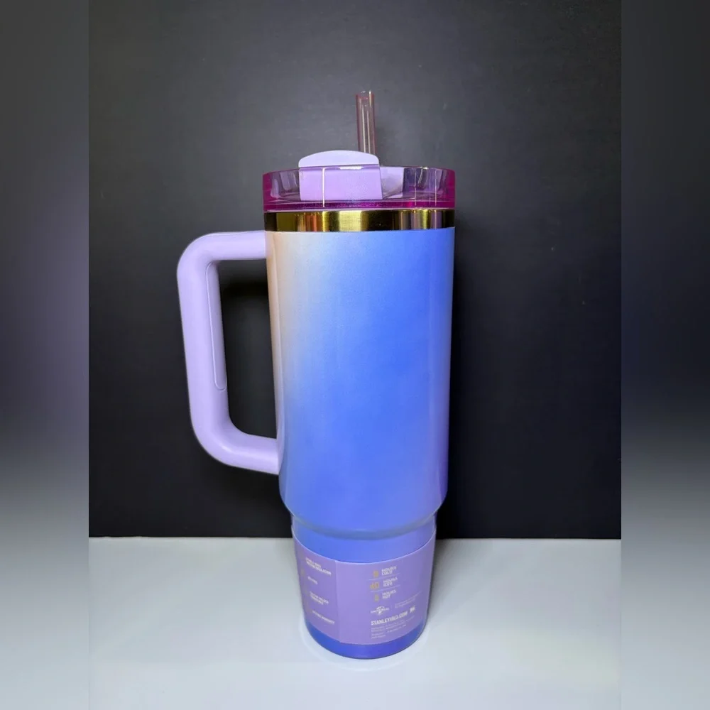 Stanley Glinda Wicked For Good 30oz BNWT - Picture 3 of 7